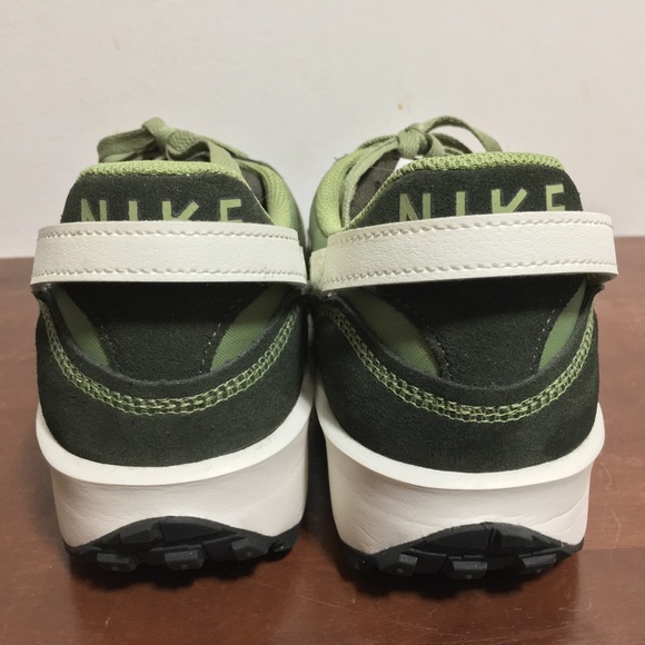 Nike Waffle Debut Sneakers Size 10. 100% Perfect and excellent condition - Picture 10 of 12